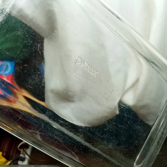 Pyrex 2 Qt Clear Glass Baking Dish 232-R - Picture 2 of 13